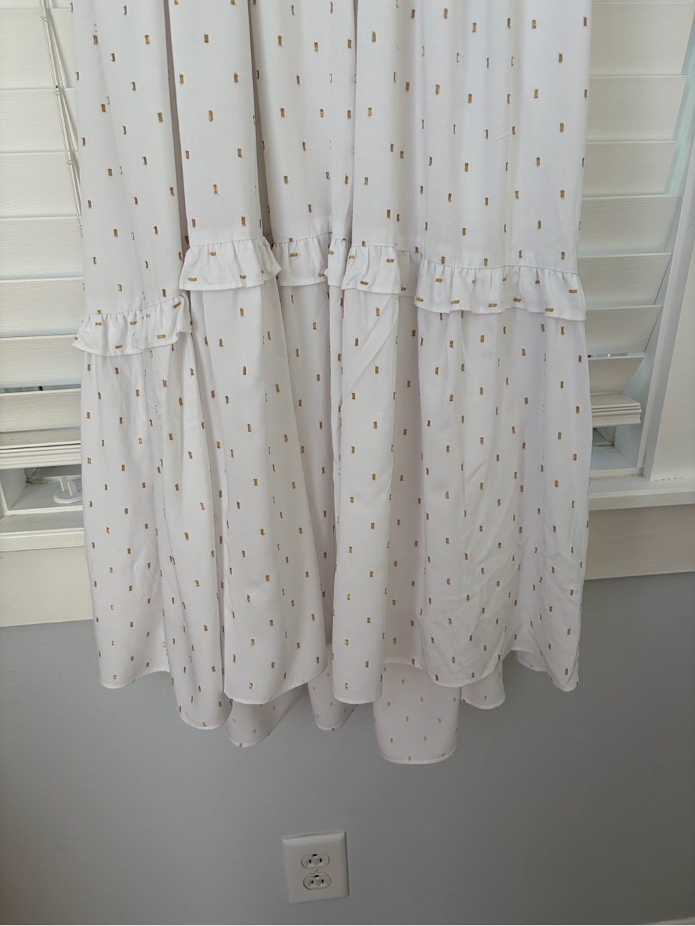 Lilly Pulitzer Resort White Sleeveless Dress with Gold Dot Accents “Clip Chaya” - Picture 9 of 11